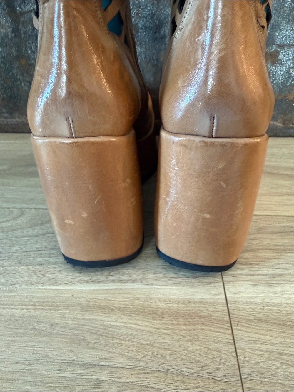 Vtg Candies laser cut platform leather boots - Picture 7 of 12